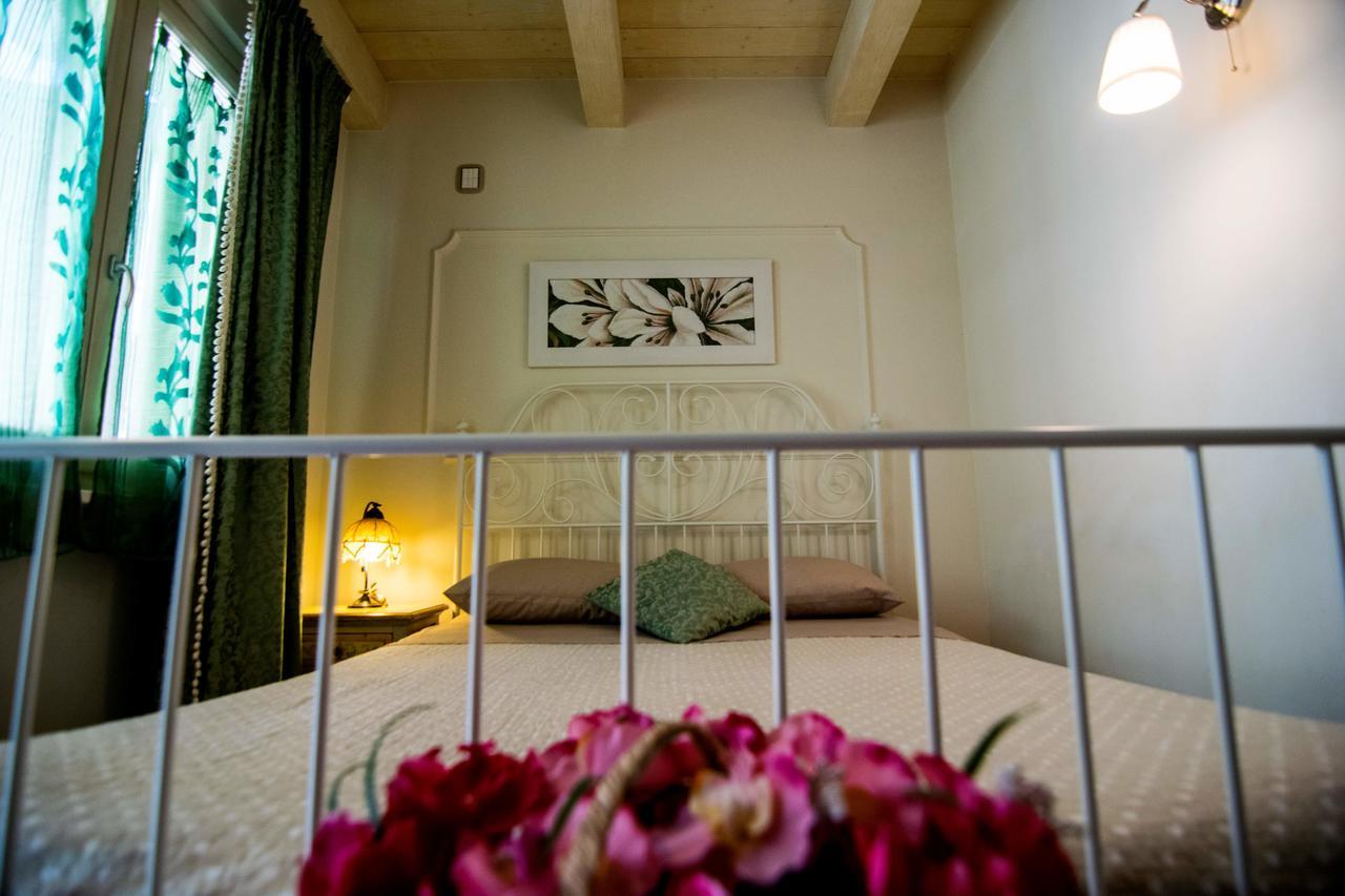 포르토 산텔피디오 Il Piccolo Giglio B&B 외부 사진
